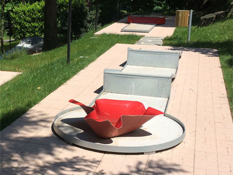 Blick auf das Restaurant über dem Pool im Villaggio Olandese