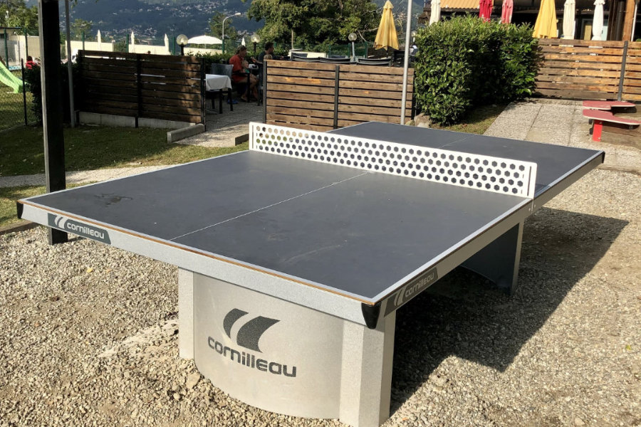 Neue und solide Tischtennisplatte